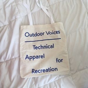 Outdoor voices tote